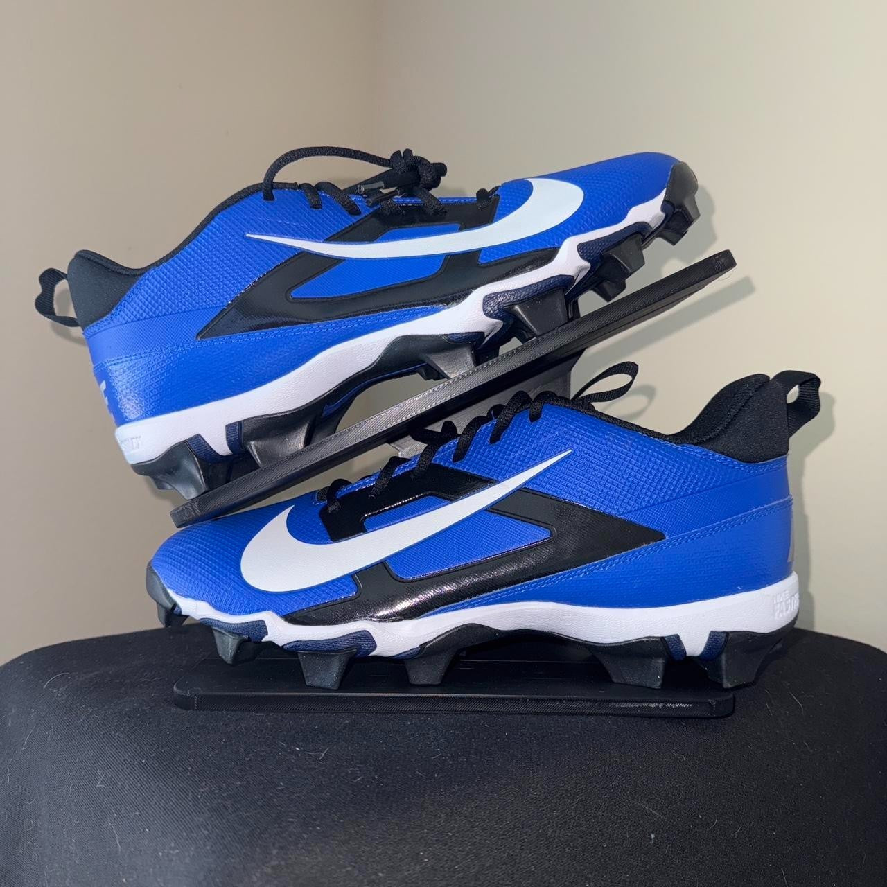 New Nike Men's Alpha Menace 4 Shark Football Cleats - Men's 11.5