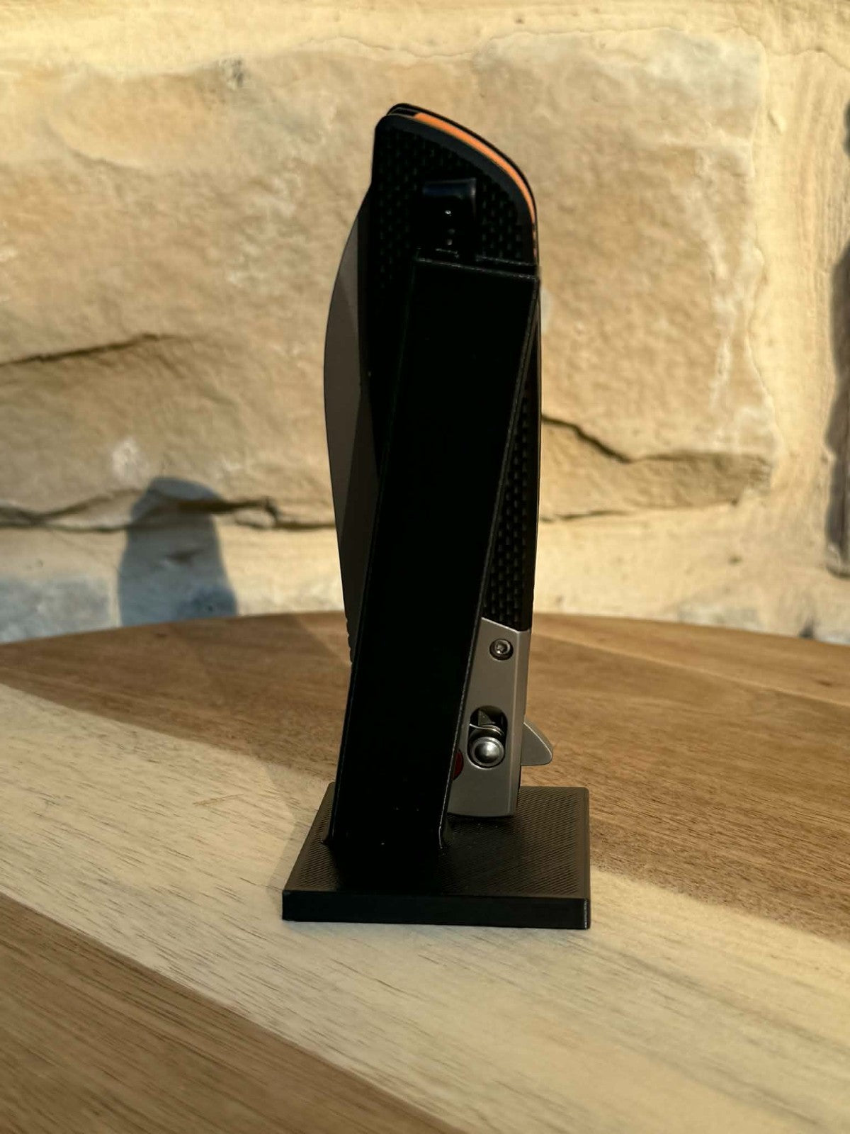 ElitEdge 10A107BK Crossbar Lock Knife Assist Open Handles