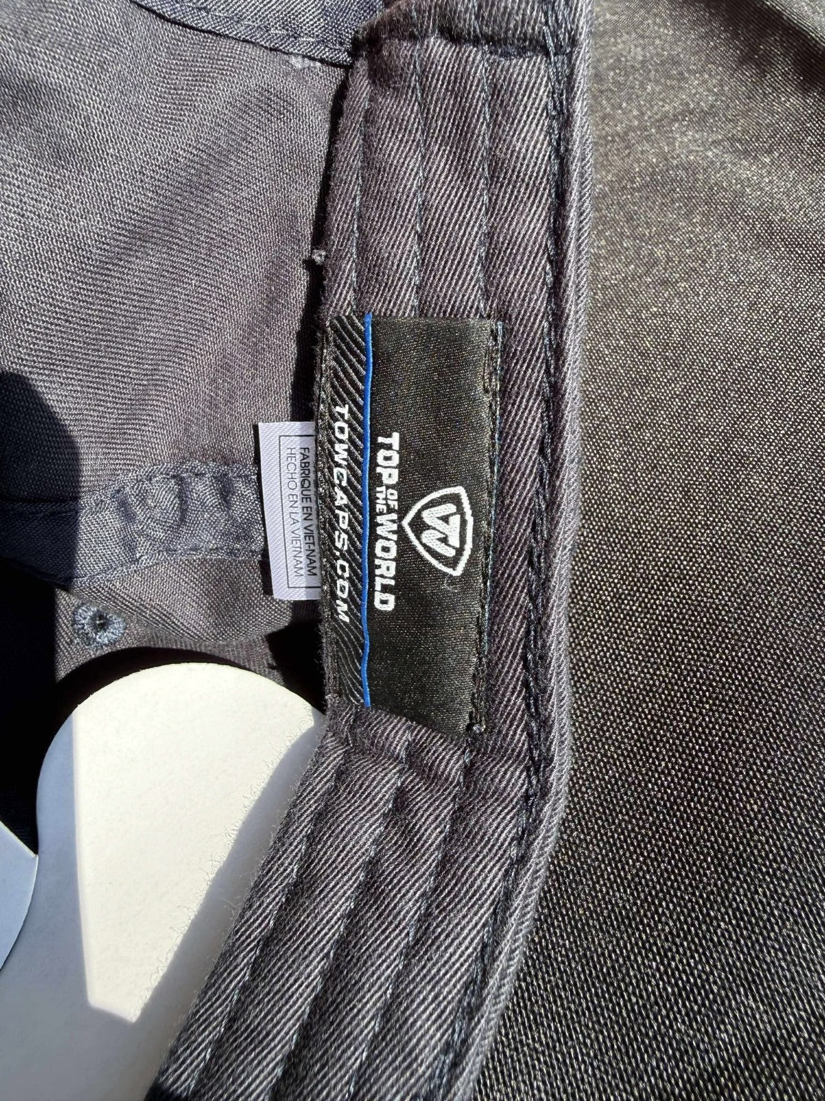 Georgia Tech Yellow Jackets Hat Cap Black Buzz Logo Strapback NCAA New NWOT