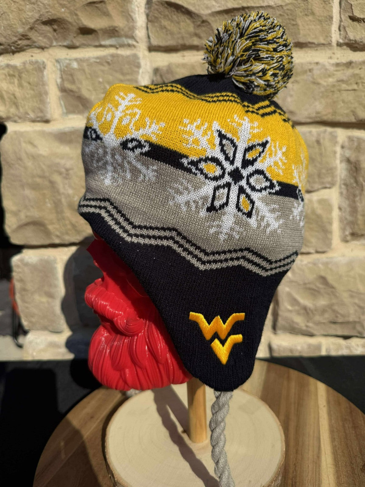 Captivating Headwear West Virginia Mountaineers Beanie Cap W/Ear Flaps NWT