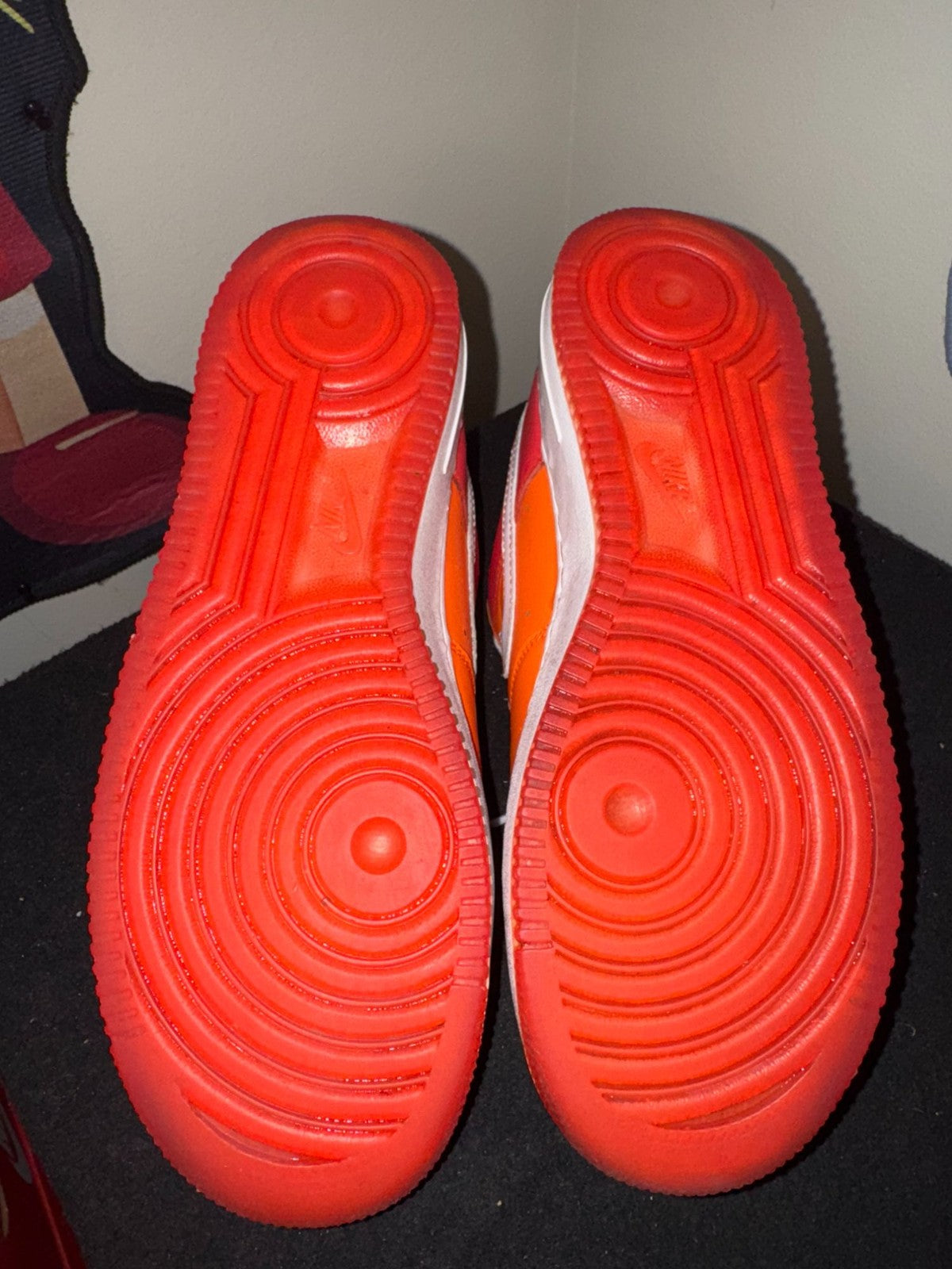 Nike Wmns Air Force 1 Low '07 Orange Peel Basketball